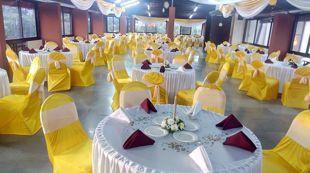 Seasons Hotel & Spa Margao Exterior foto